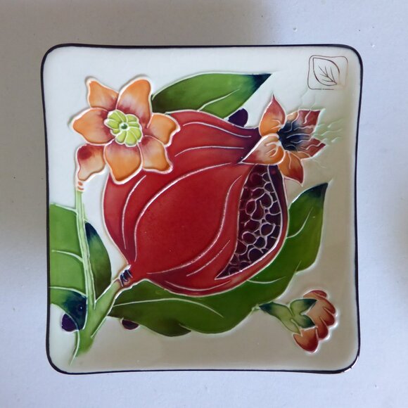 RETIRED JEANETTE J. McCALL ICING ON THE CAKE CERAMIC PITCHER & TRAY (NEW IN BOX) - Picture 4 of 16